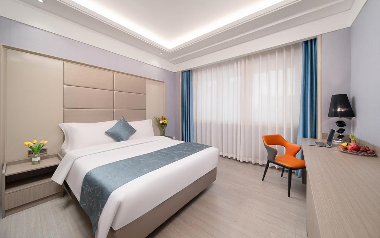 Ramada Shenzhen Baoan Hotel Exterior foto
